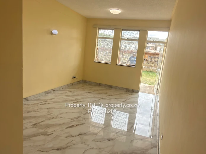 Flat To Let Eastlea (Sole Mandate)