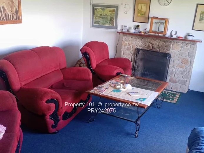 Exquisite Nyanga-MOUNTAIN LIVING FORSALE 120k (Sole Mandate)