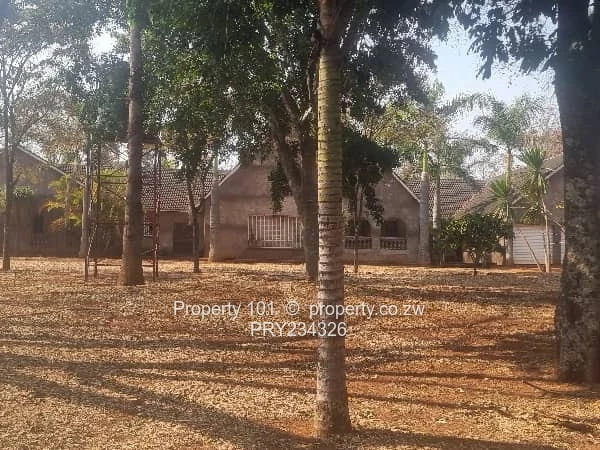 Forsale in Horgerty Hill-An exquisite 7beds-En-suites House