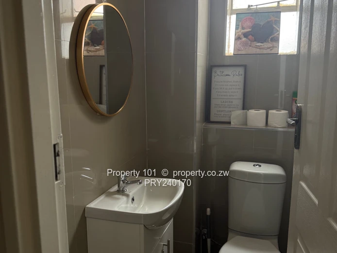 To Let | Modern 2-Bedroom Apartment – Upper Avenues