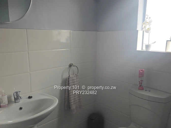 To Rent- commercial property at paddington square /Lewisam