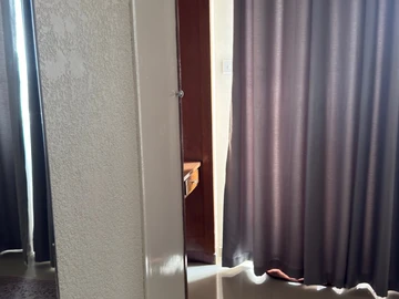 2 Bedroom Flat & Apartment