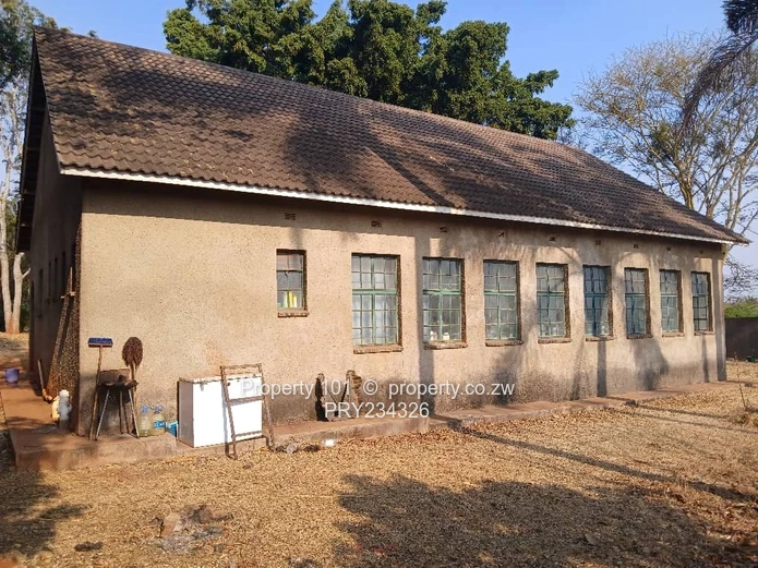 Forsale in Horgerty Hill-An exquisite 7beds-En-suites House